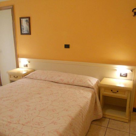 Hotel Salus Montecatini-Terme Esterno foto