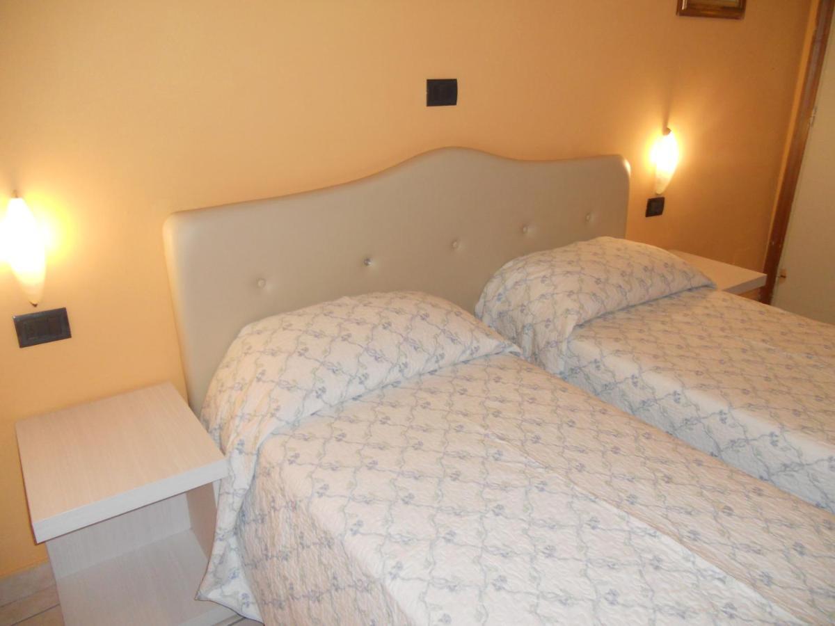 Hotel Salus Montecatini-Terme Esterno foto