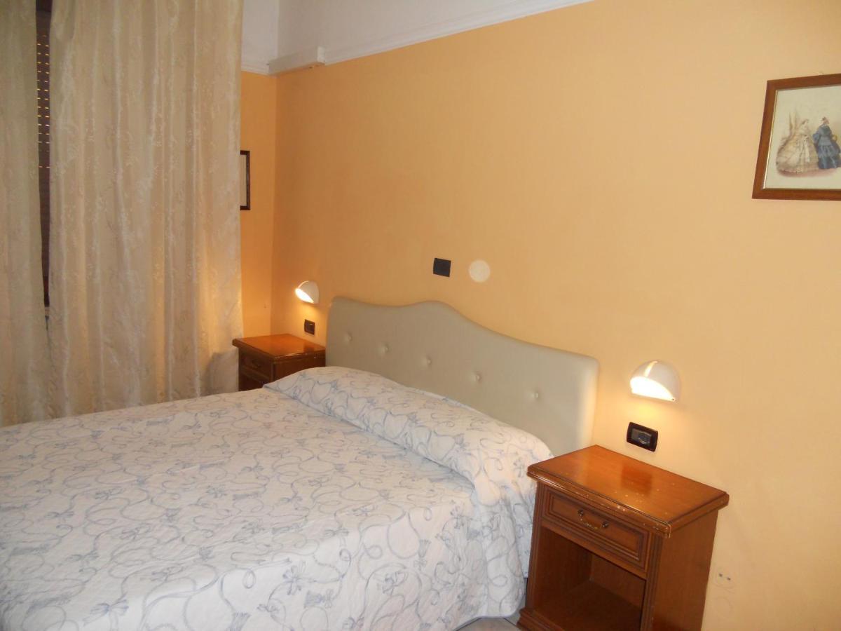 Hotel Salus Montecatini-Terme Esterno foto