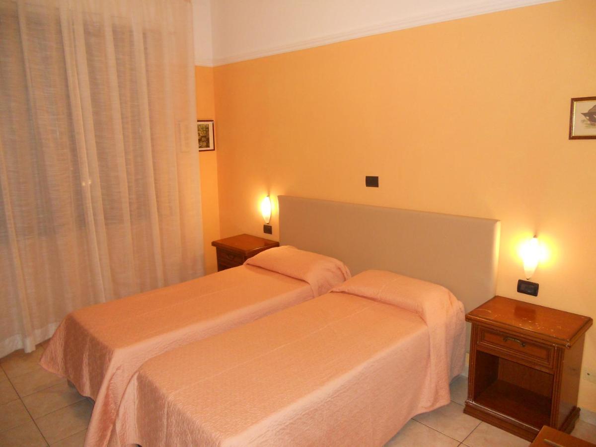 Hotel Salus Montecatini-Terme Esterno foto