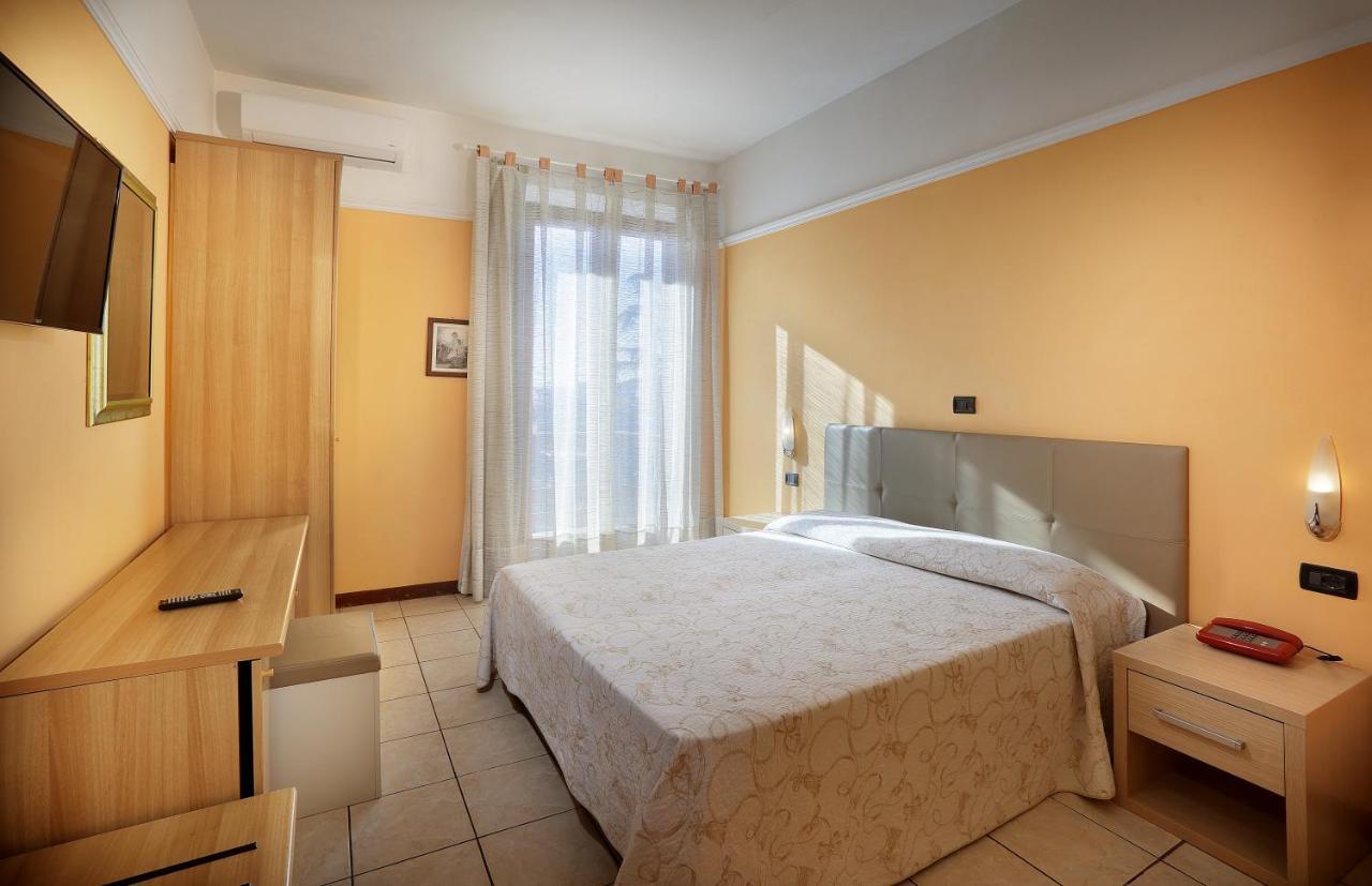 Hotel Salus Montecatini-Terme Esterno foto